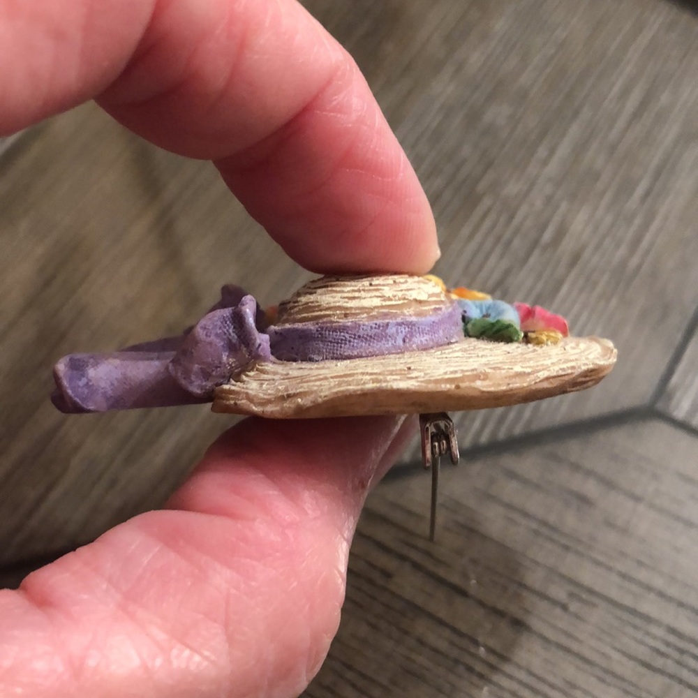 Vintage Resin Straw Hat Pin with Flowers, Purple Bow, Bonnet - Picture 14 of 16